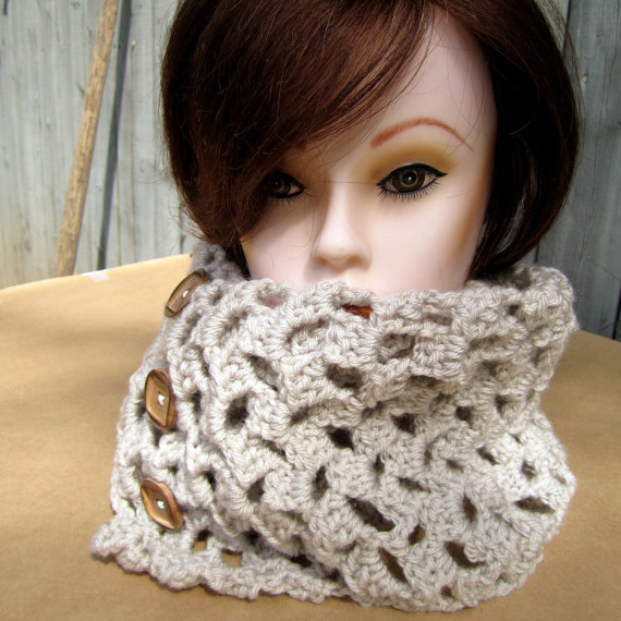 Convertible Scarf on Luulla